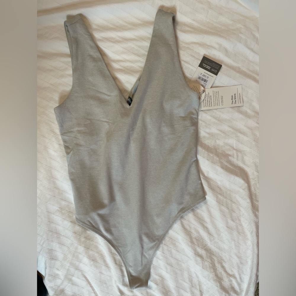 Vuori Women's Light Gray V-Neck Bodysuit